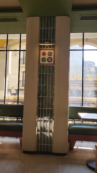 Hình ảnh Starbucks Sun Plaza Sapa - 4