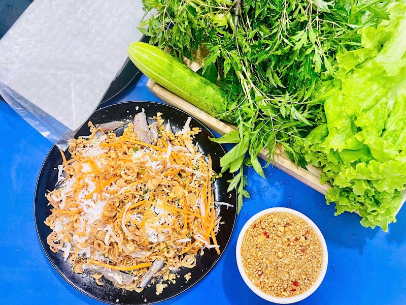 Hình ảnh Gỏi Cá Trích Hoàng Anh - 3