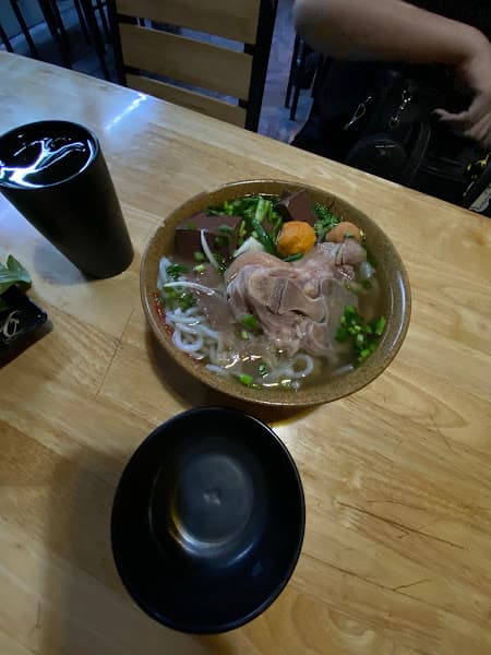 Hình ảnh BÚN BÒ HUẾ NAM DƯƠNG - 9