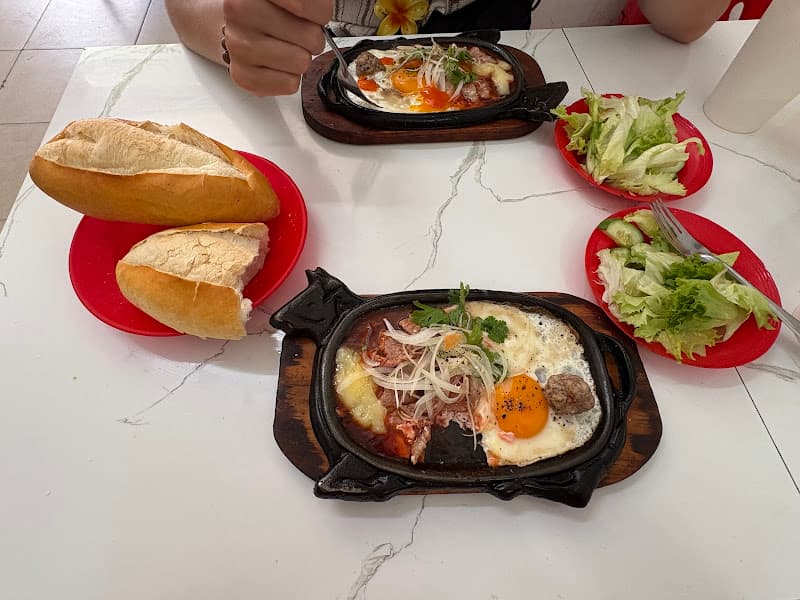 Hình ảnh Huyền Bò Né - 3