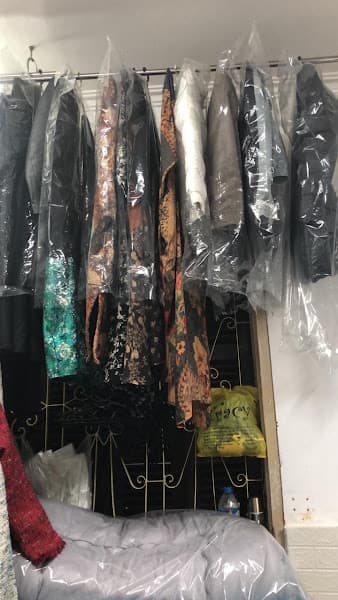 Hình ảnh Tiệm Giặt: Tom's Laundry - 3