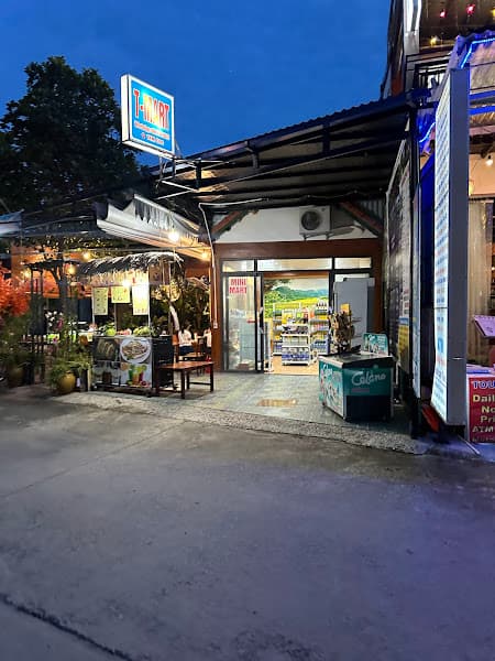 Hình ảnh Tam Coc Laundry service and motorbike rental by the lake - 2