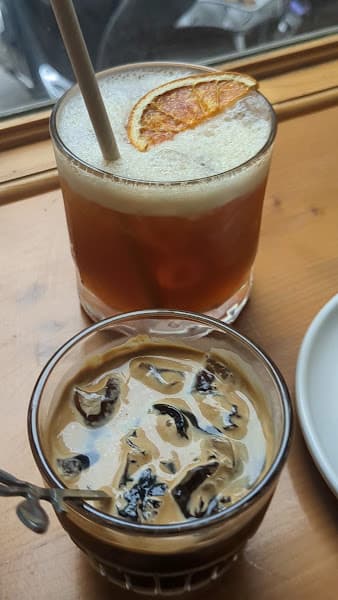 Hình ảnh Local Bread Bakery & Cafe - Tiệm bánh & Cafe Nguyễn Trãi - 3