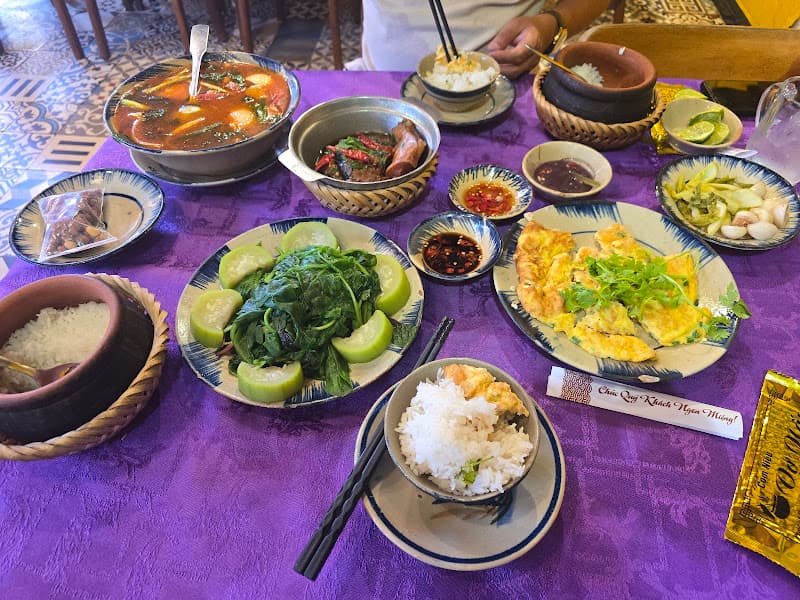 Hình ảnh Quán Cơm Niêu Vợ Nấu - 4