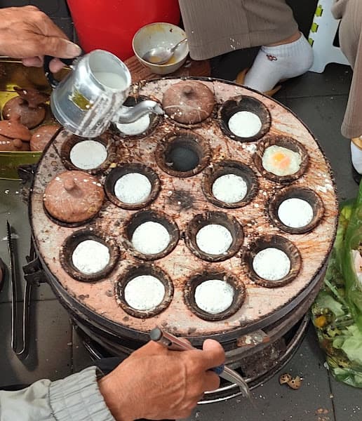 Hình ảnh Bánh căn cô Hoa 83a Nguyễn Văn Trỗi - 2