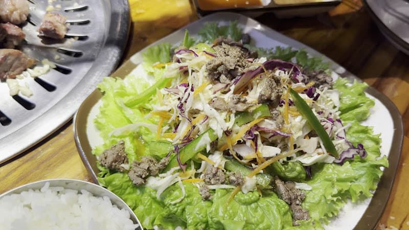 Hình ảnh GoGi House - 3