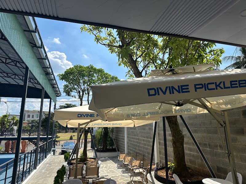 Hình ảnh Divine Pickleball & Cafe - 5