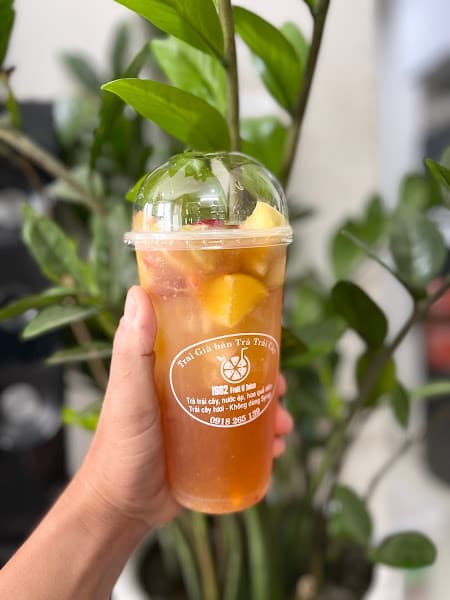 Hình ảnh Trai Già Bán Trà Trái Cây - 3