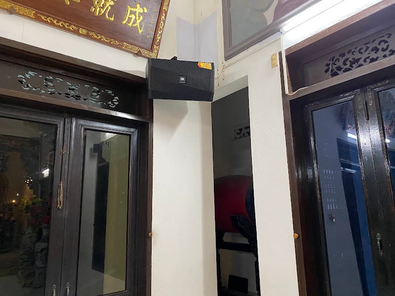 Ảnh bìa JBL KHÁNH HOÀ - Âm thanh KARAOKE VIP