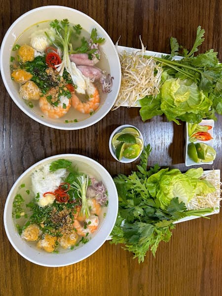 Hình ảnh BÁNH CANH HẢI SẢN SÀI GÒN | BÁNH CANH NGON TÂN PHÚ | BÁNH CANH NGON VƯỜN LÀI - 3