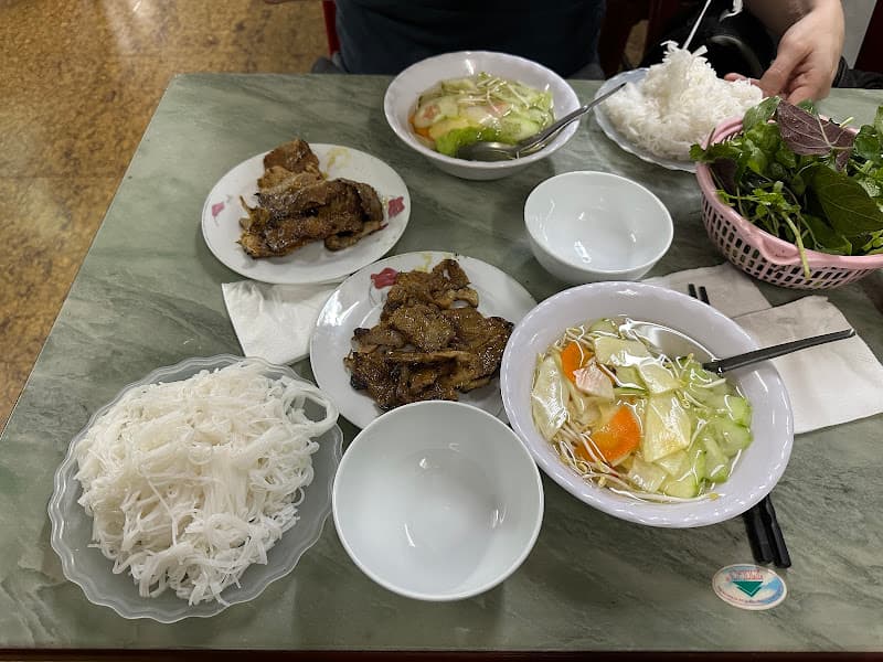 Bún chả Hà Lan
