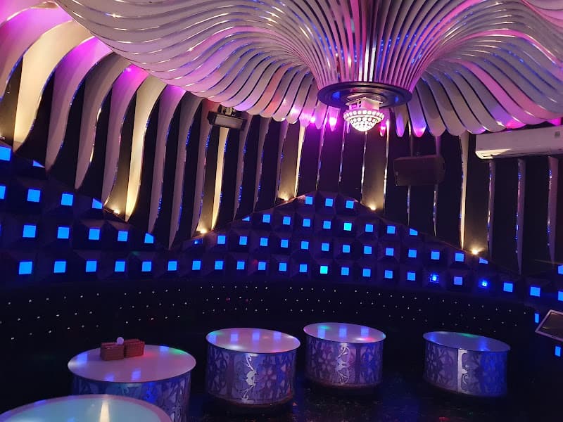 Hình ảnh Karaoke TiTi - 4