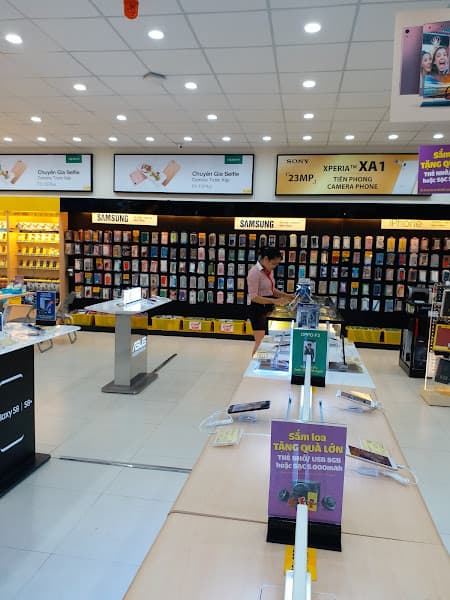 Thế Giới Di Động Thêm Nhiều Mẫu Nữa