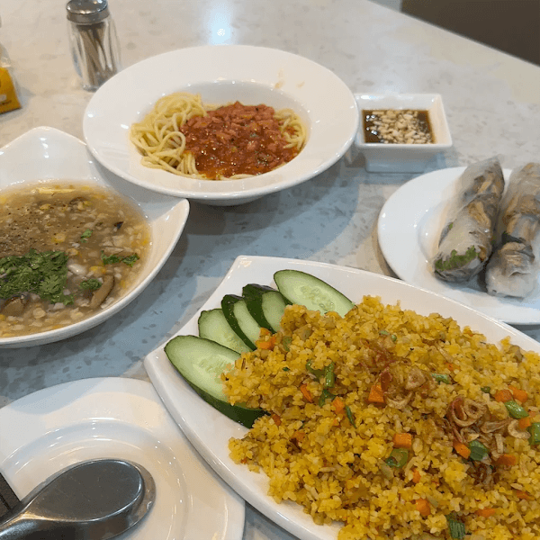 Hình ảnh LOVING HUT ẨM THỰC CHAY HẠ LONG - 2