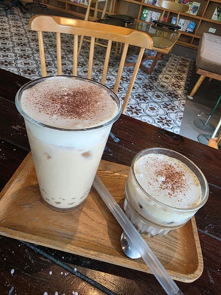 Hình ảnh Sunshine Books Coffee Ninh Bình - 2