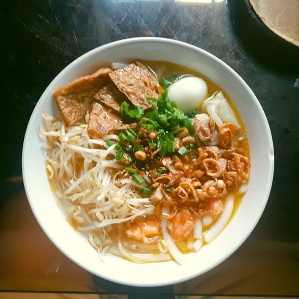 Quán bánh canh bé