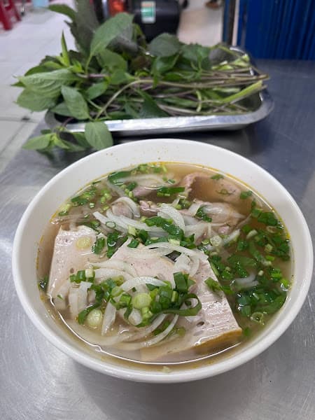Hình ảnh BÚN BÒ HUẾ BÀ TƯ - 5