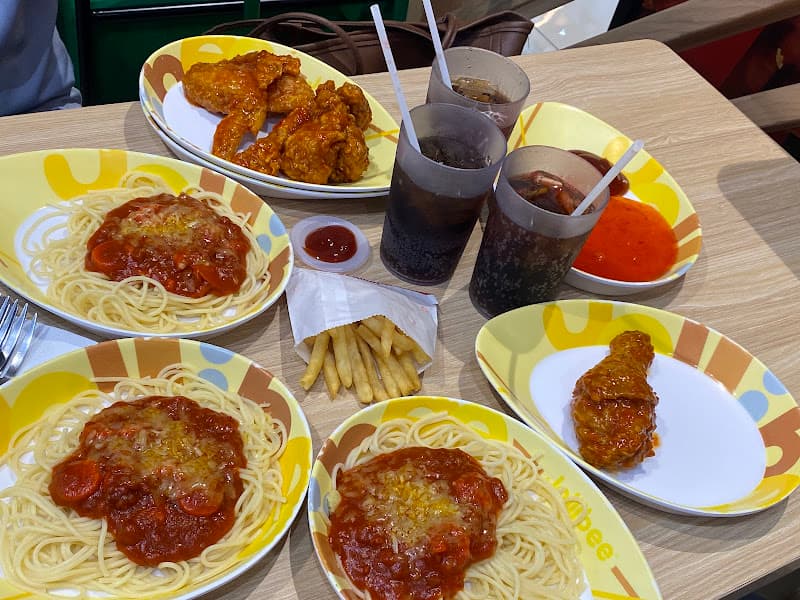 Hình ảnh Jollibee Aeon Mall Huế - 3