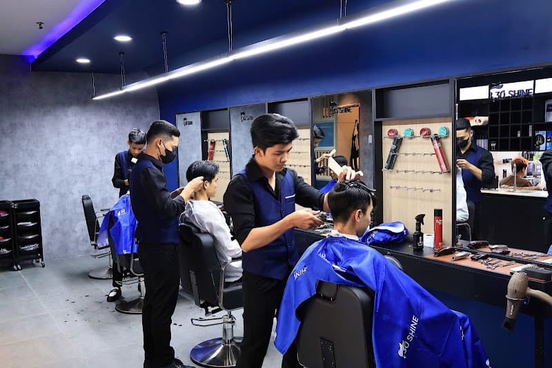 Hình ảnh 30Shine Cao Lãnh ( Cắt Tóc Nam Cao Lãnh , Gội Đầu thư giãn , lấy ráy tai , thư giãn cổ vai gáy , cắt tóc , cạo mặt cạo râu ) - 4