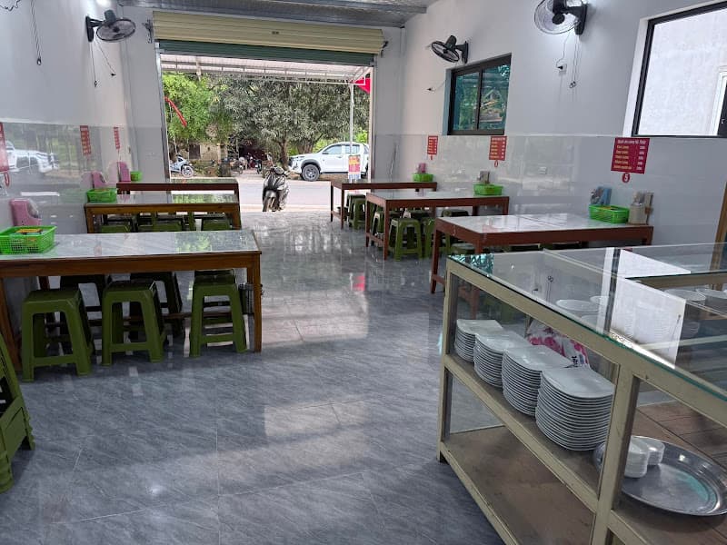 Kỳ Thủy quán: phở - bún - cháo - súp lươn