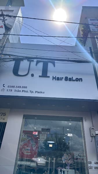 𝐔.𝐓 𝐇𝐀𝐈𝐑 𝐒𝐓𝐔𝐃𝐈𝐎