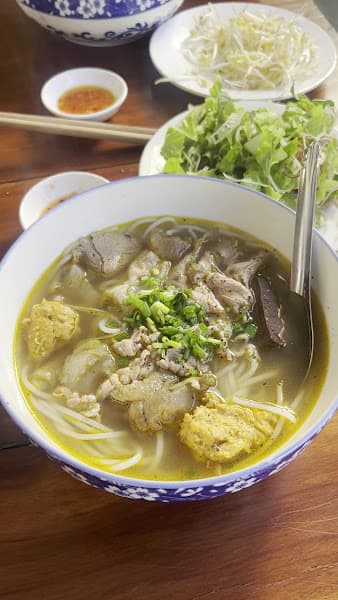 Hình ảnh Bún bò Gia Hội - 6