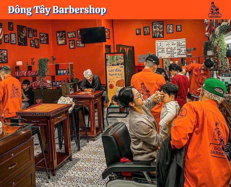 Hình ảnh Đông Tây Barbershop - 95 Hoàng Văn Thụ - 4