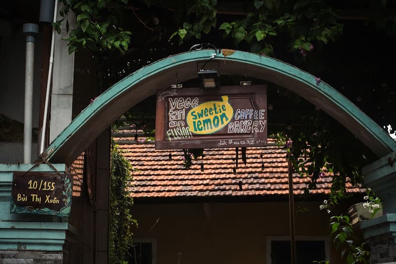 Ảnh bìa Sweetie Lemon - Vegetarian Fusion, Coffee & Bakery