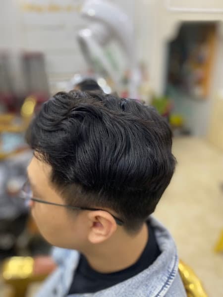 Hình ảnh Tiệm tóc hiệp quyên - 2