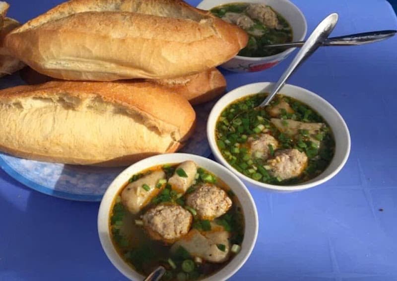 Hình ảnh Bánh mì xíu mại chén đalat - 5