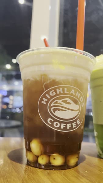 Hình ảnh Highlands Coffee Centre Mall Cu Chi - 3