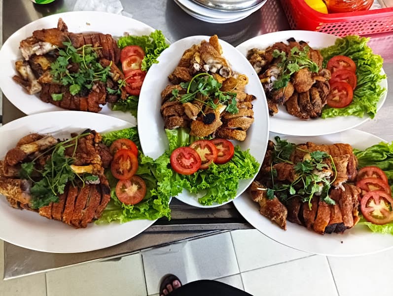 Hình ảnh Gia Định Quán - 2