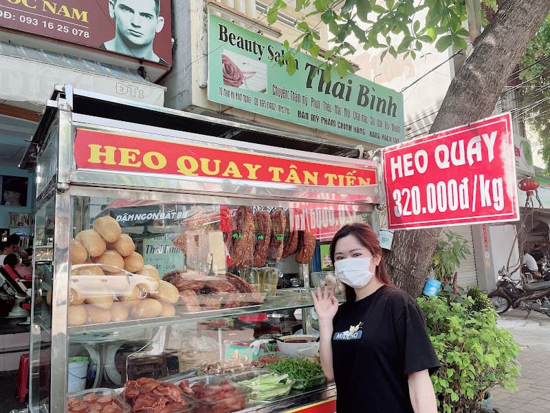 Ảnh bìa Bánh mì heo quay Tân Tiến