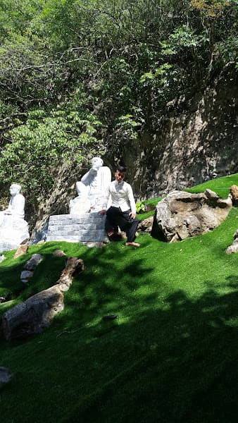 Hình ảnh Lèn Hai Vai - 3