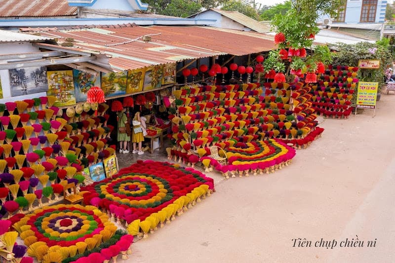Hình ảnh Làng hương Thủy Xuân - Cô Hoa - 4