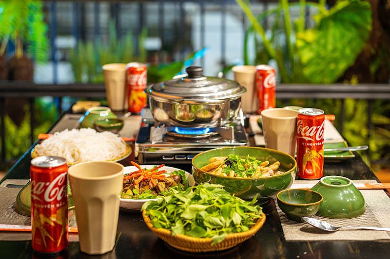 Hình ảnh Lẩu gà lá é Ò ó o Đà Lạt - 5