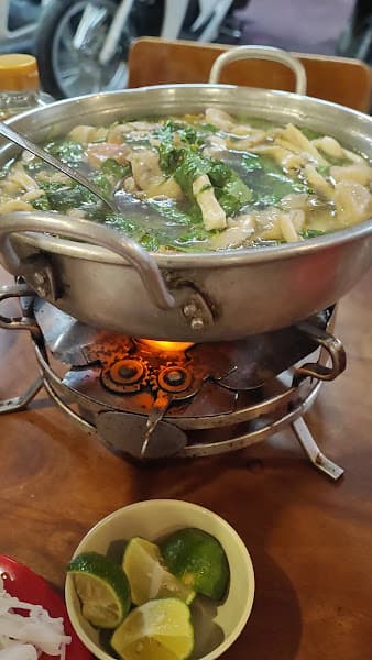 Hình ảnh Lẩu gà lá é Tao Ngộ chính gốc - 3