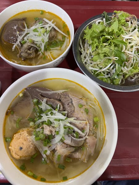 Hình ảnh Bún Bò Huế Bà Hoa 2 - 3