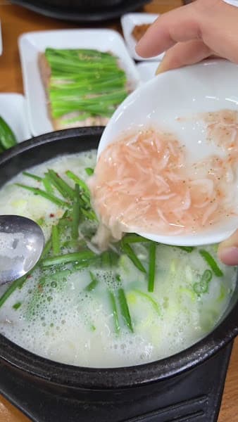 Hình ảnh Nhà hàng Sơn San - 3
