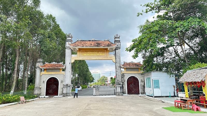 Hình ảnh Khu Tưởng niệm Chủ tịch Hồ Chí Minh - 4