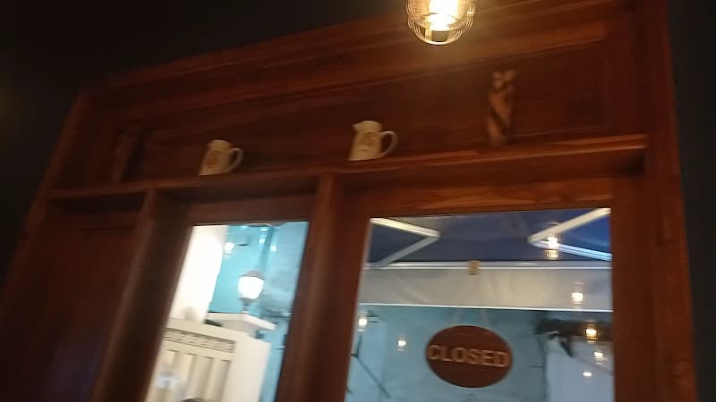 Hình ảnh Le Petit Bistro - 3