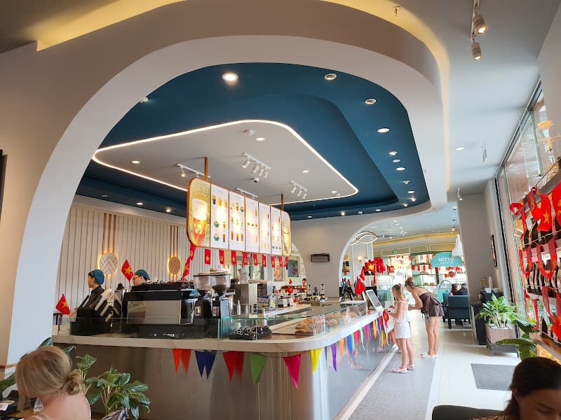 Hình ảnh The Cups Coffee Roastery - 2