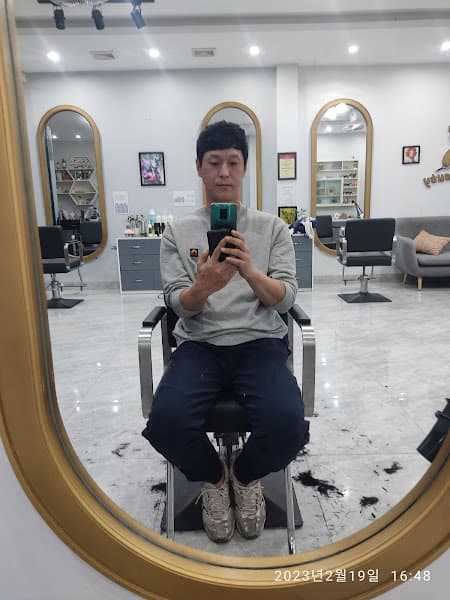 Hình ảnh BEAR BEAUTY - Hair Salon & Nail Art - 2