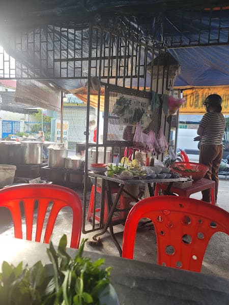 Hình ảnh Phở Tấn - Miến gà - Bún bò Huế - 3