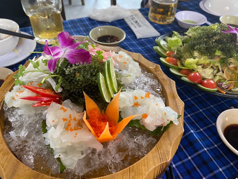 Hình ảnh Nhà hàng Hoàng Tú - 2