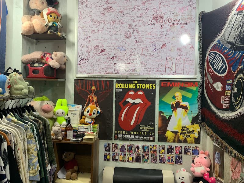 QUẦN QUÈ VINTAGE CLOTHING