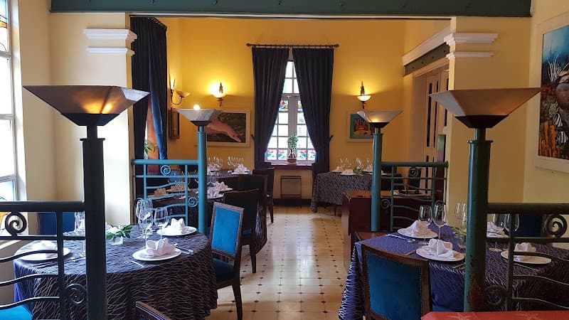 Nhà Hàng San Hô Hà Nội