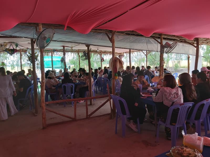 Quán ăn Út Thảo