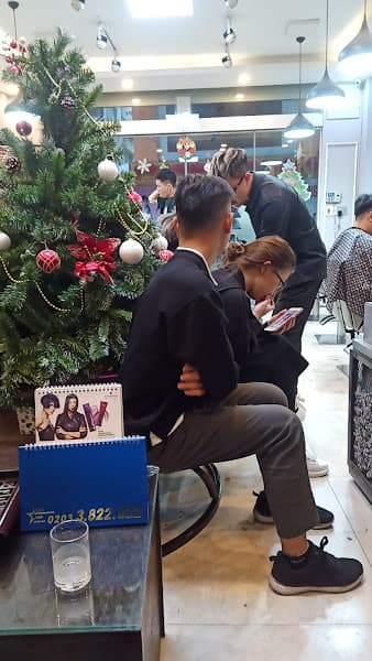 Hình ảnh Cọ Hair Design - 3