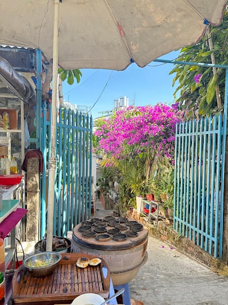 Ảnh bìa Bánh căn cô Ninh